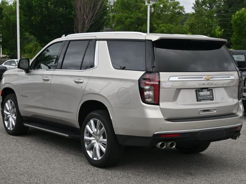 Used 2023 Chevrolet Tahoe High Country w/ Advanced Technology Package AWD/4WD image 8