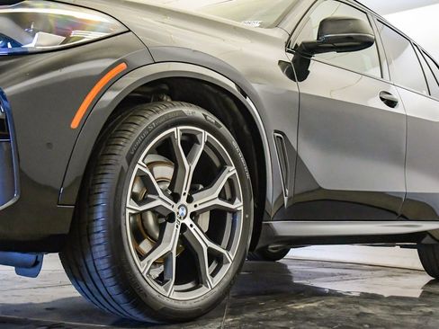 Certified 2022 BMW X5 xDrive40i w/ M Sport Package image 10