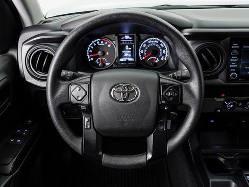 Used 2022 Toyota Tacoma SR RWD image 15