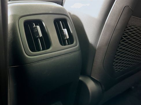 Certified 2024 Hyundai Tucson Limited image 27