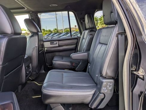 Used 2016 Ford Expedition EL Platinum AWD/4WD image 30
