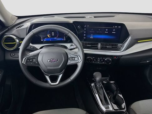 New 2026 Chevrolet Trax LT w/ Midnight Edition FWD image 22