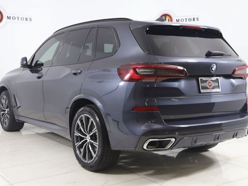Used 2022 BMW X5 xDrive40i w/ M Sport Package AWD/4WD image 4
