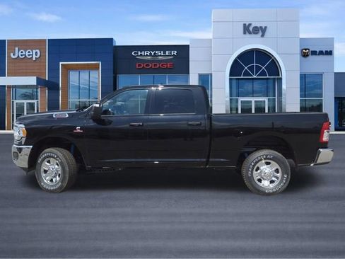 Used 2023 RAM 2500 Tradesman image 2