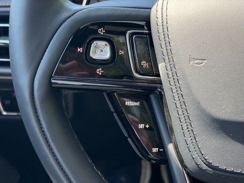 New 2026 Lincoln Aviator Black Label AWD/4WD image 30