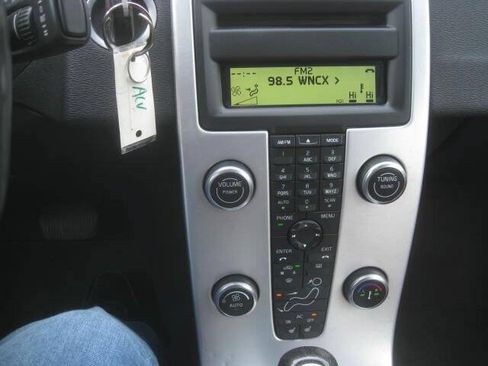 Used 2011 Volvo C70 T5 FWD image 19