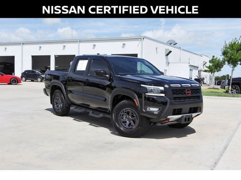 Certified 2025 Nissan Frontier PRO-4X AWD/4WD image 1