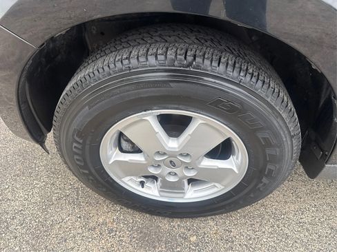 Used 2012 Ford Escape XLT image 21