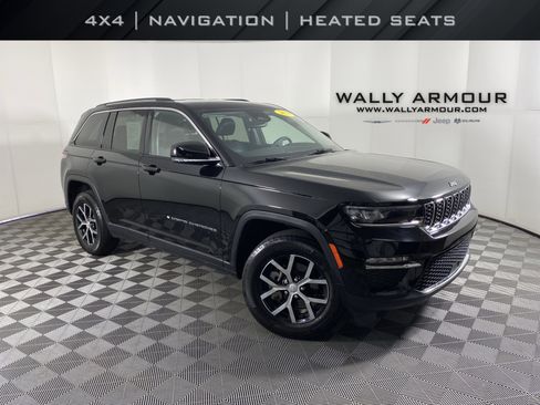 Used 2023 Jeep Grand Cherokee Limited AWD/4WD image 1