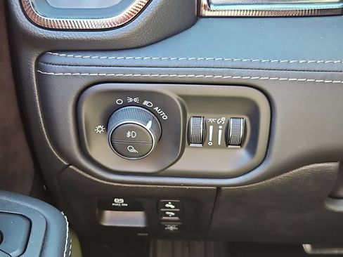 Used 2025 RAM 1500 RHO w/ RHO Level 1 Equipment Group AWD/4WD image 18