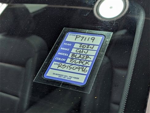 Certified 2024 Chevrolet Blazer RS w/ Driver Confidence II Package image 31