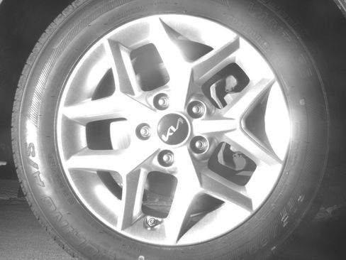 Used 2025 Kia Soul LX w/ LX Technology Package image 13