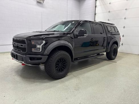 Used 2017 Ford F150 Raptor w/ Equipment Group 802A Luxury AWD/4WD image 9