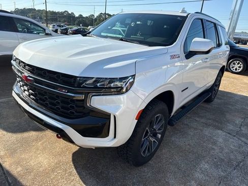 Used 2021 Chevrolet Tahoe Z71 w/ Rear Media and Nav Package AWD/4WD image 1