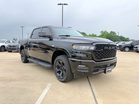 Used 2026 RAM 1500 Lone Star AWD/4WD image 3
