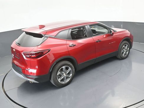 Used 2023 Chevrolet Blazer LT image 46