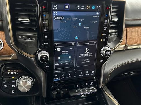 Used 2022 RAM 1500 Limited AWD/4WD image 18