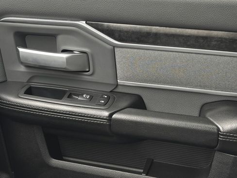 Used 2022 RAM 2500 Big Horn w/ Snow Chief Group image 30