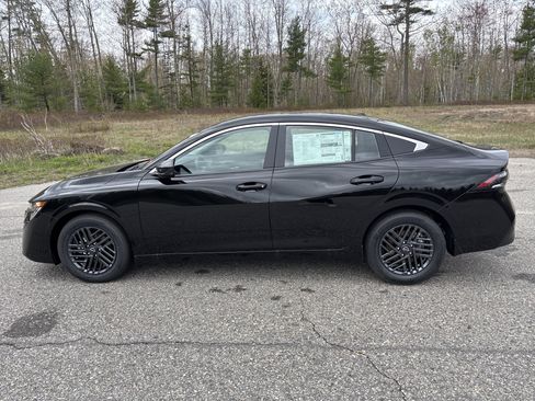 New 2026 Nissan Sentra SV FWD image 2