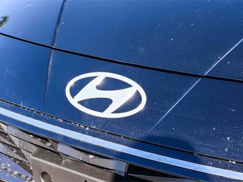 New 2026 Hyundai Elantra SEL Sport image 13