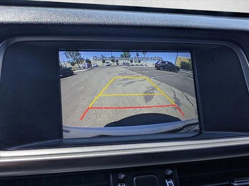 Used 2018 Kia Optima LX FWD image 13