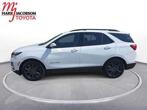 Used 2024 Chevrolet Equinox RS FWD image 8