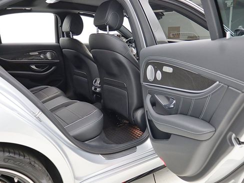 Used 2019 Mercedes-Benz E 63 AMG S image 37