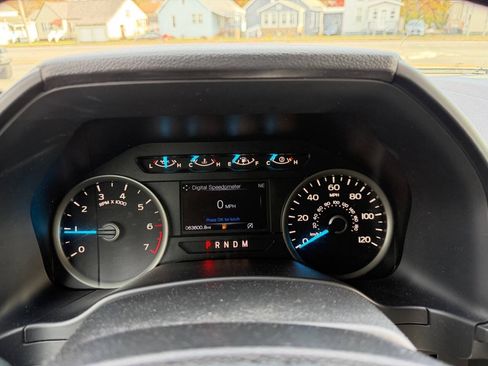 Used 2019 Ford F150 XLT w/ Equipment Group 302A Luxury AWD/4WD image 9