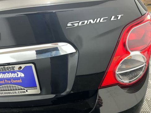 Used 2016 Chevrolet Sonic LT image 11