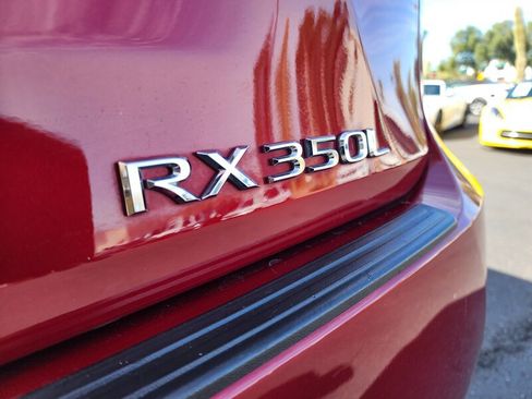 Used 2020 Lexus RX 350L Luxury image 11