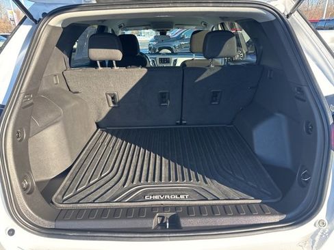 Used 2023 Chevrolet Equinox LS w/ LS Convenience Package image 22