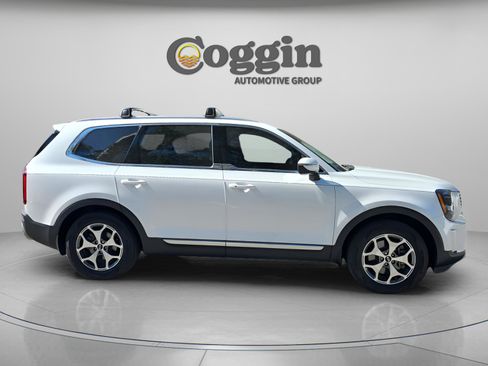Used 2020 Kia Telluride EX image 7