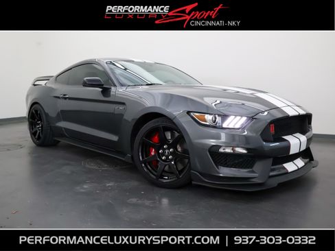 Used 2019 Ford Mustang Shelby GT350R w/ GT350R Equipment Group 920A RWD image 1
