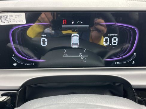 New 2026 Kia Seltos S FWD image 32