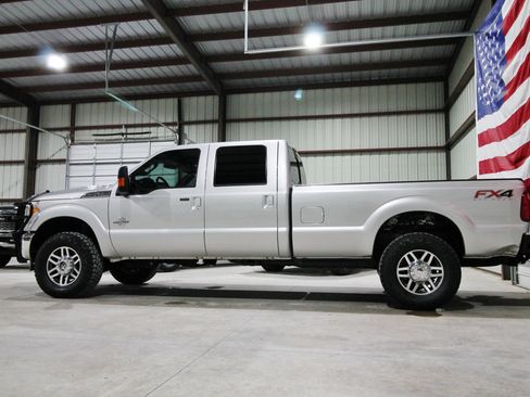 Used 2013 Ford F350 Lariat w/ Lariat Ultimate Pkg AWD/4WD image 6