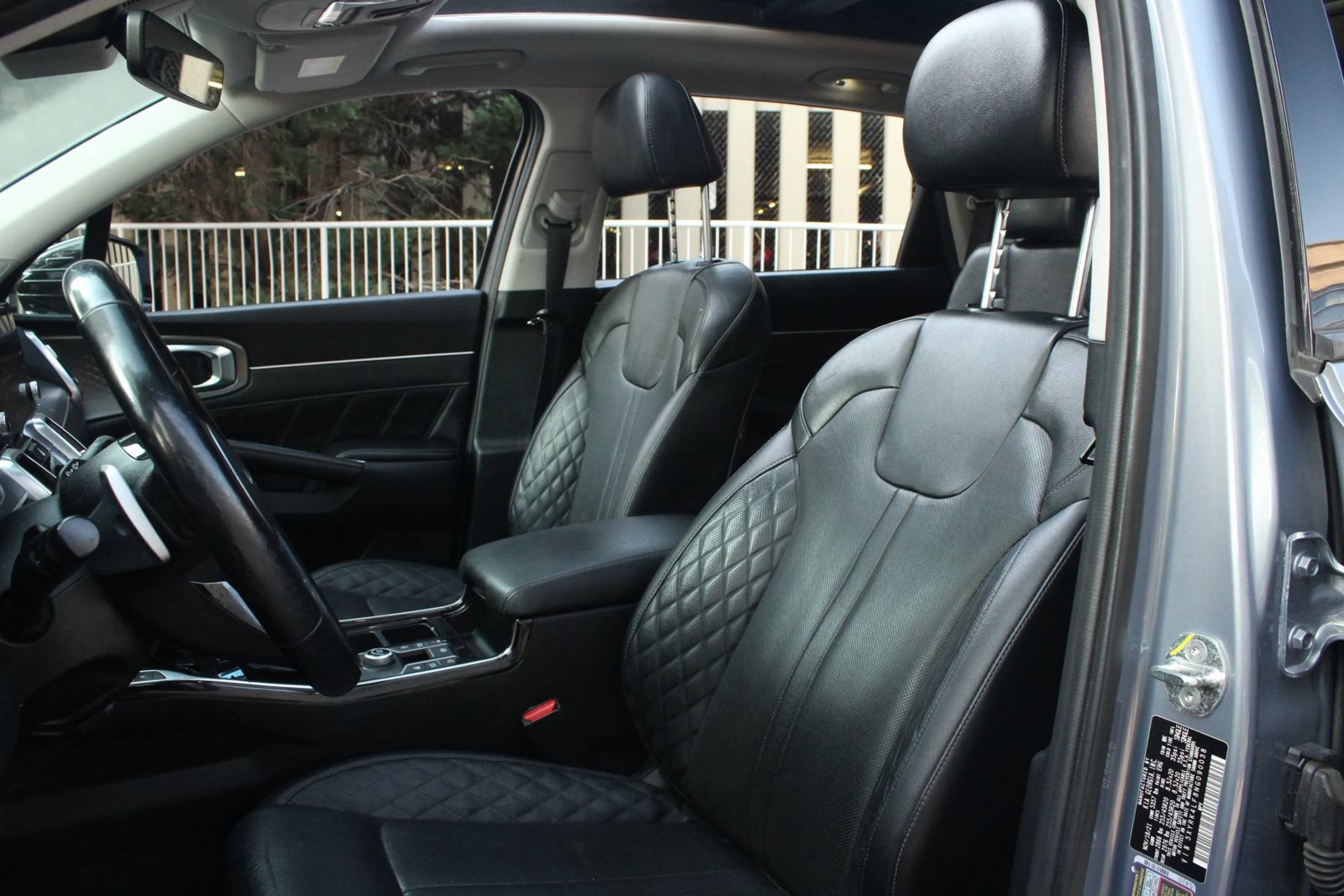 Used 2022 Kia Sorento SX FWD image 16