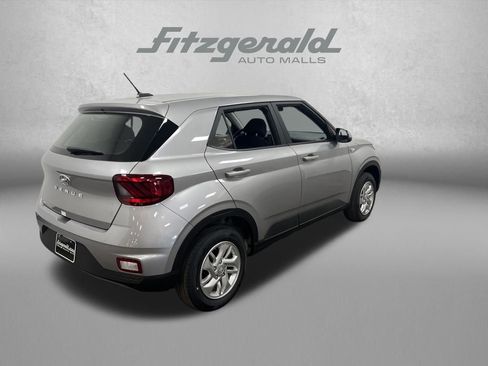 New 2026 Hyundai Venue SE FWD image 5