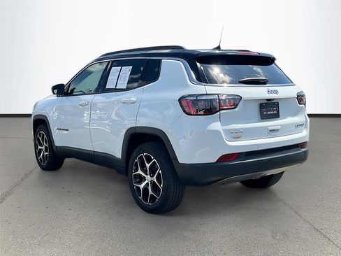 Used 2024 Jeep Compass Limited AWD/4WD image 5