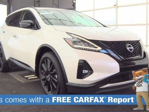 Used 2024 Nissan Murano SV w/ SV Midnight Edition Package image 2