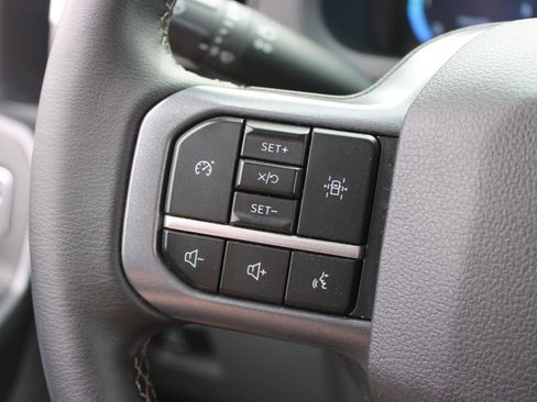 Used 2025 Ford F150 XLT w/ Equipment Group 301A Standard image 23