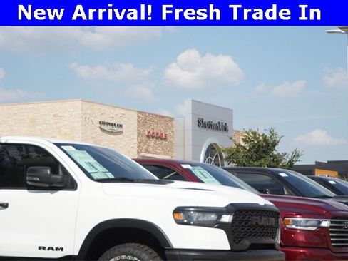 Used 2018 Volvo S90 T5 Momentum w/ Convenience Package image 16