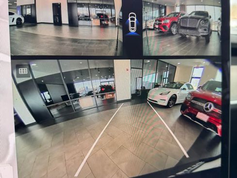 Used 2024 Tesla Model Y Long Range image 27