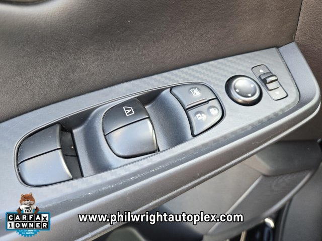 Used 2025 Nissan Sentra SV FWD image 30