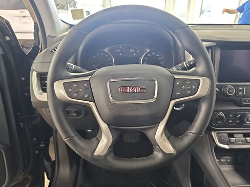 Used 2024 GMC Terrain SLT w/ Tech Package image 23