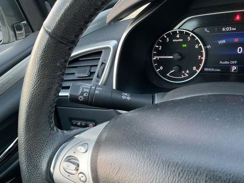 Used 2017 Nissan Murano SL w/ SL Technology Package image 15