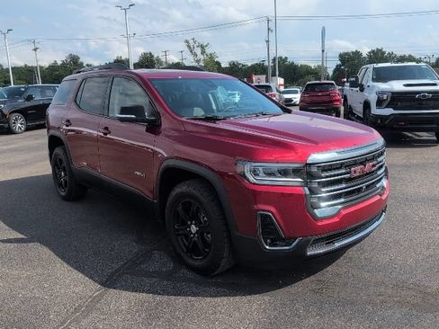 Used 2023 GMC Acadia AT4 w/ Technology Package AWD/4WD image 10