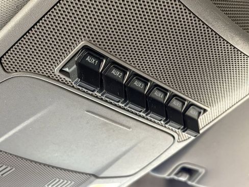 Used 2022 Ford F250 XL w/ Power Equipment Group image 23