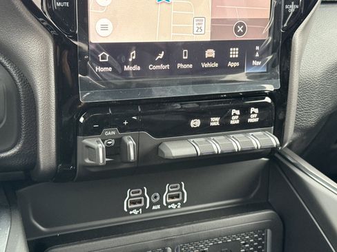 New 2026 RAM 2500 Laramie image 19