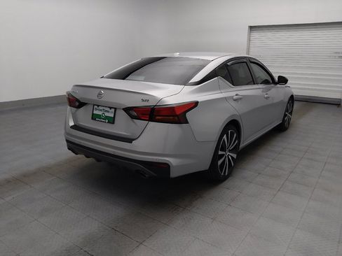 Used 2021 Nissan Altima 2.5 SR FWD image 9