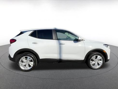 Used 2025 Buick Encore GX Preferred image 16
